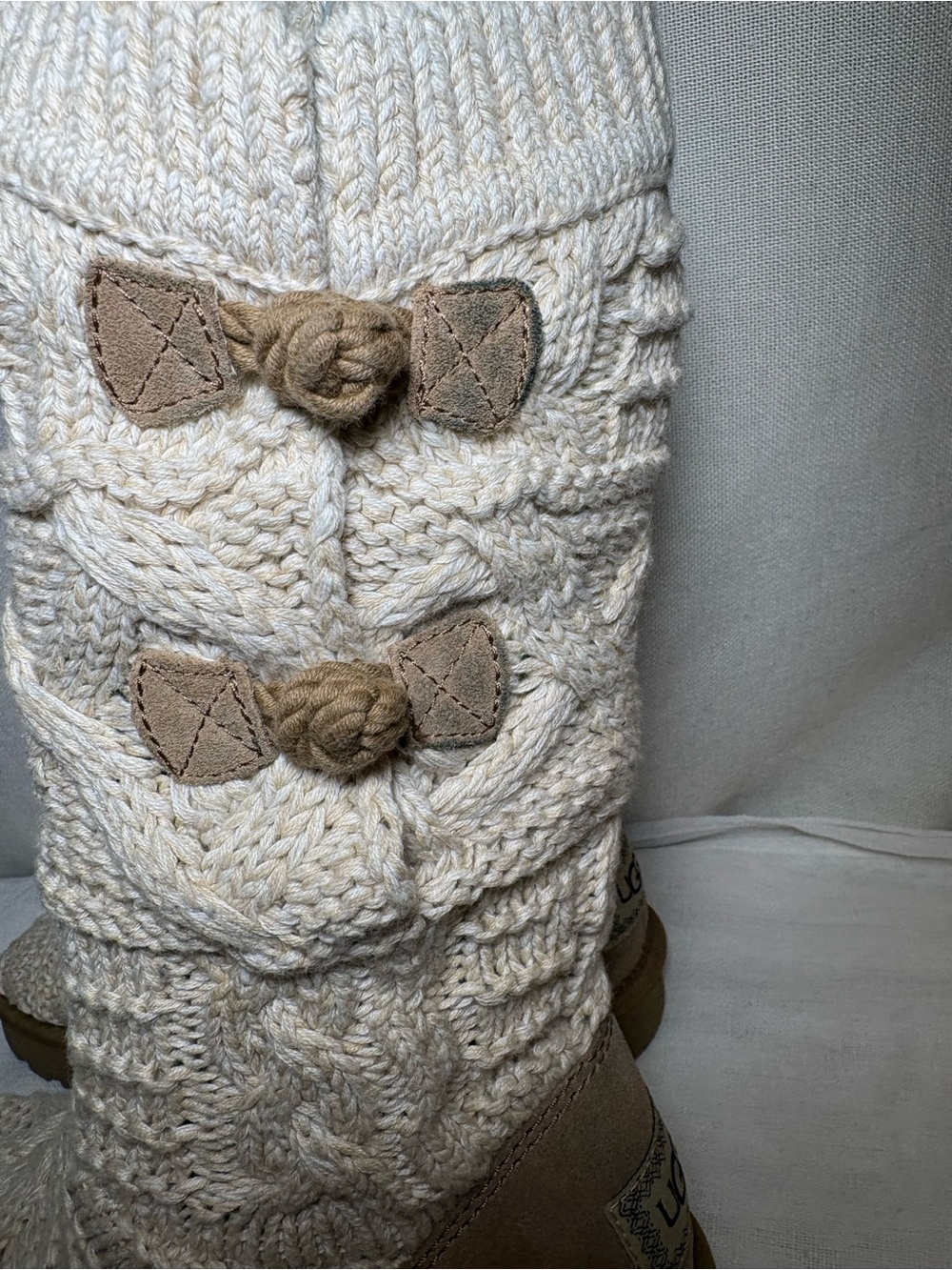 UGG Classic Cardy Knit Tall Boots Cream Cable Knit Cozy Cabincore Size 8 EUC - Picture 4 of 16